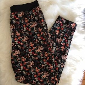 Zara Woman Flowered Pants